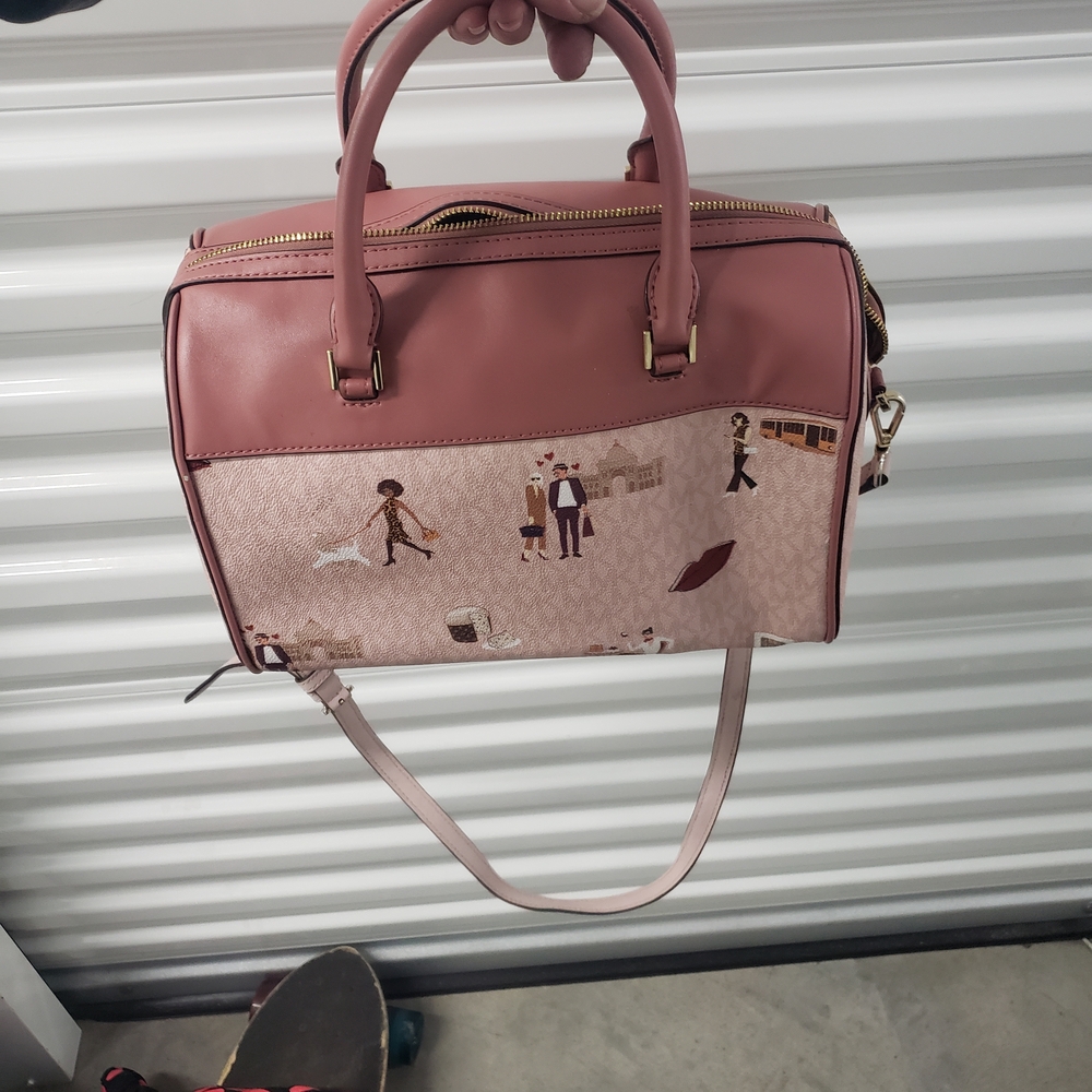 Stylish Pink Satchel with Graphic Design Mk Bag